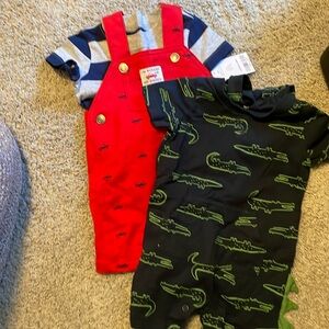 9 moth outfit bundle.